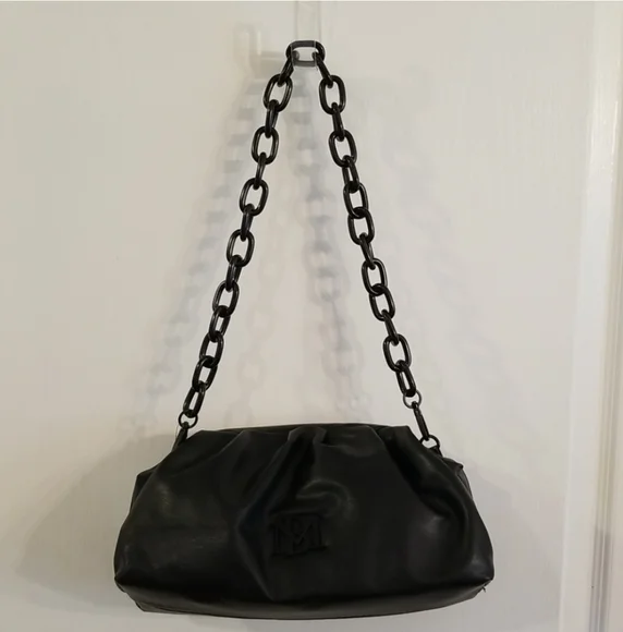 NWT $129 Badgley Mischka Vegan Leather Handbag Wrapped Frame Clutch in Black - Picture 6 of 10